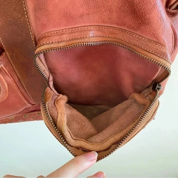 SAMANT CHAUHAN Bag - Picture 4 of 16